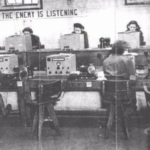 Women radio operators in WWII